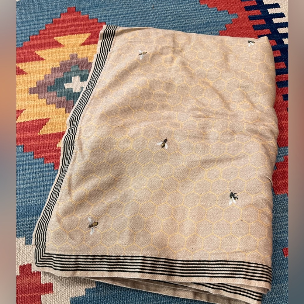 Williams Sonoma Bee Tablecloth